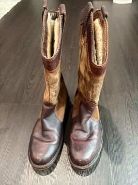 Ugg Brown Leather & Suede Shearling-Lined Boots